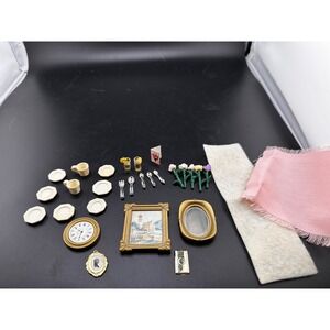 Playmobil Victorian Mansion 1989 Misc Pieces Cups Spoons Portraits Flowers Clock